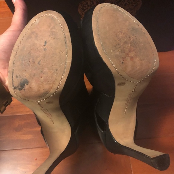 Vince Camuto Open toe heels, size 6.5 - Picture 4 of 7